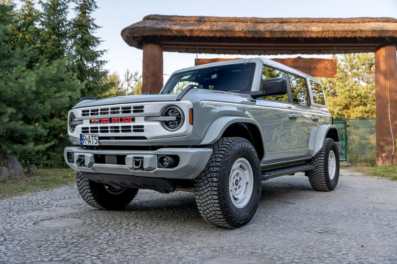 Ford Bronco - Zdjęcie 22