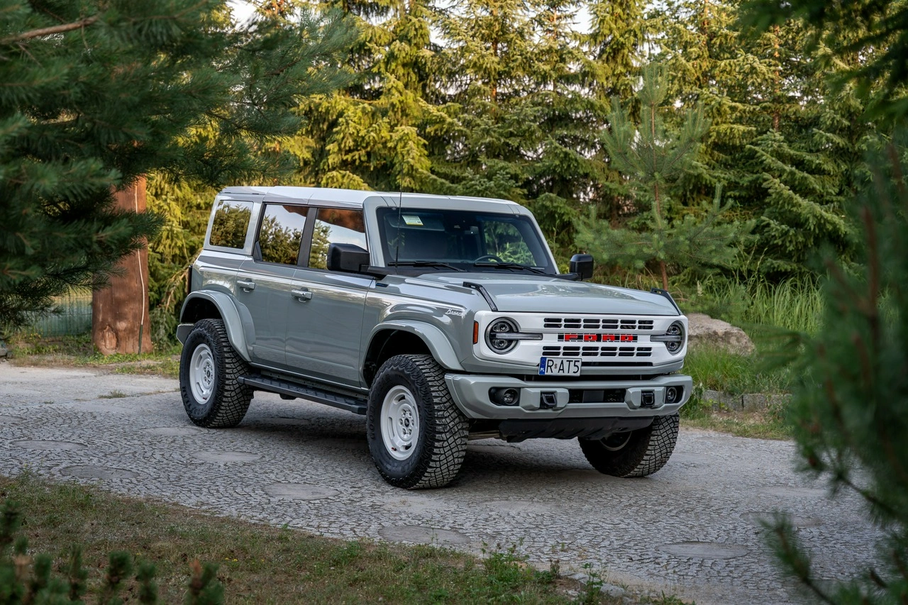 Ford Bronco - Zdjęcie 25