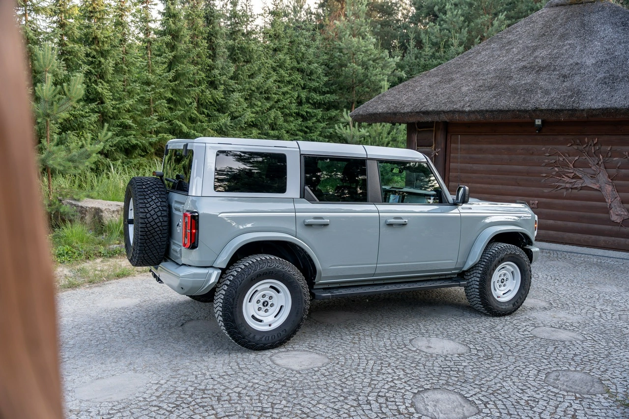 Ford Bronco - Zdjęcie 27