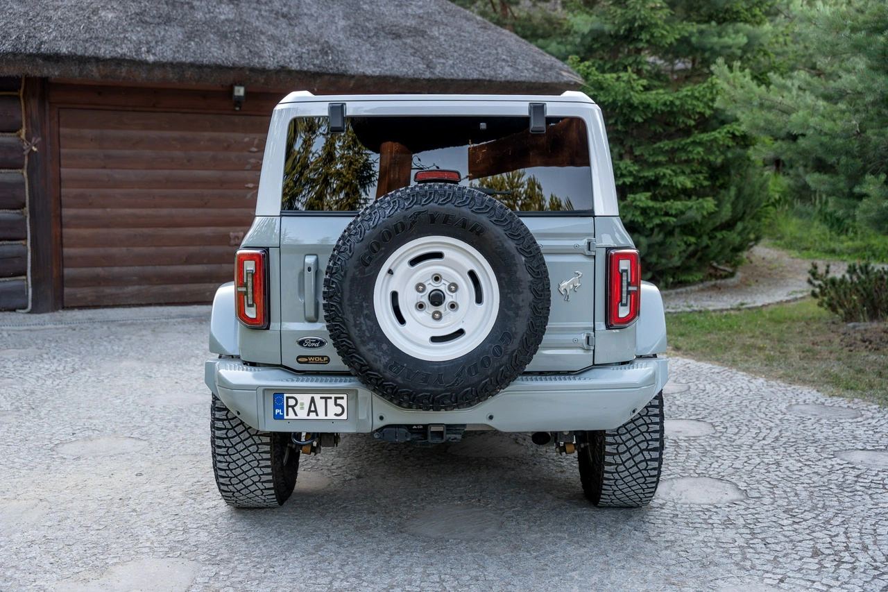 Ford Bronco - Zdjęcie 5