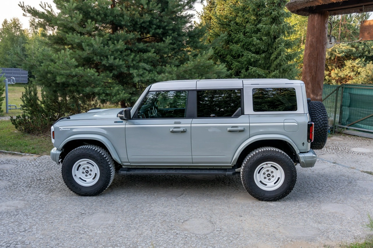 Ford Bronco - Zdjęcie 6
