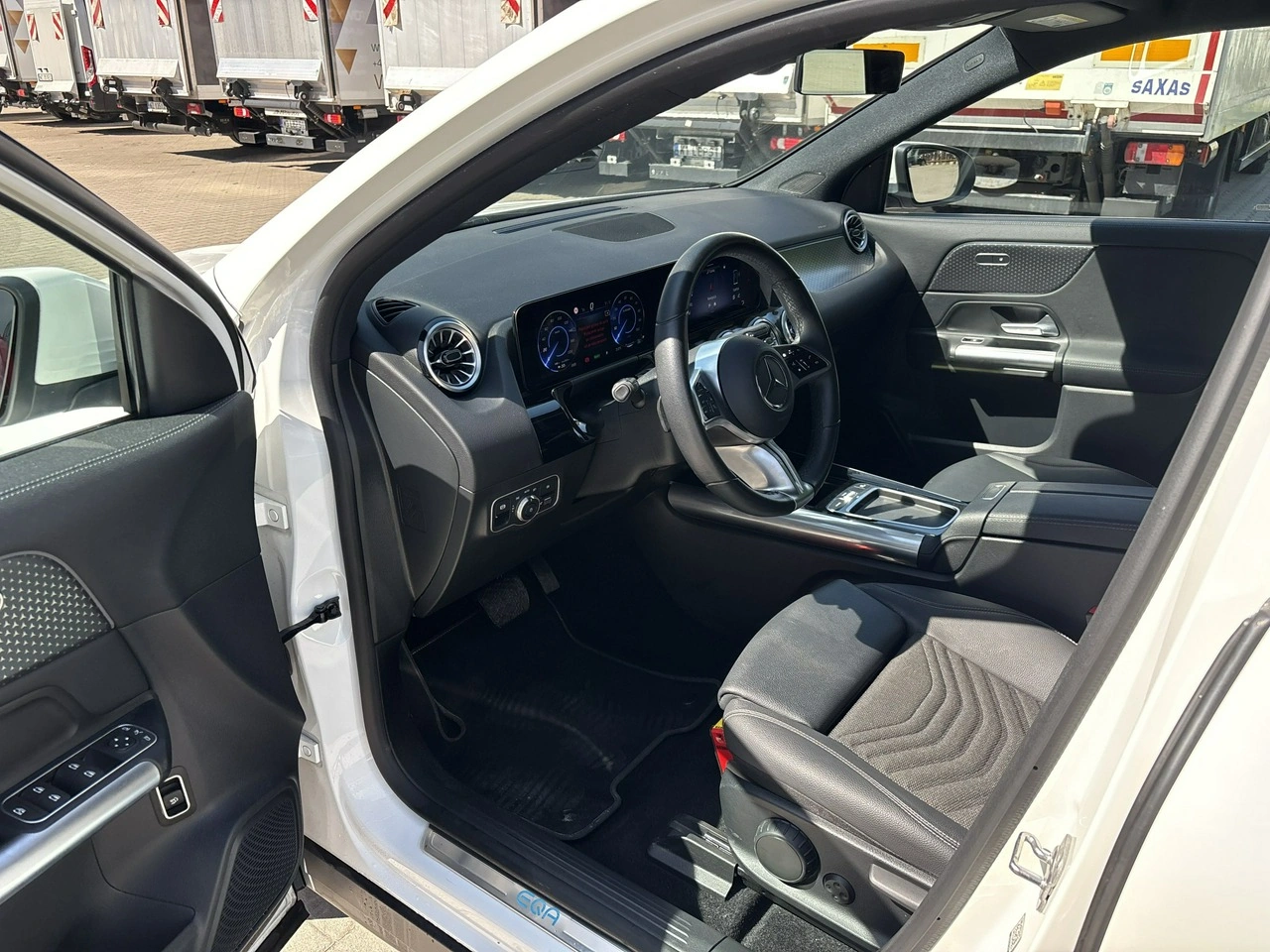 Mercedes EQA - Zdjęcie 10