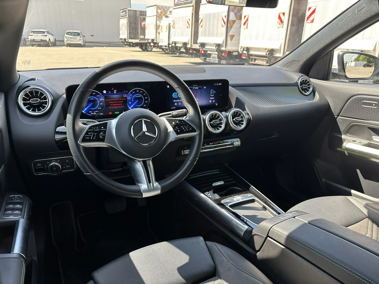 Mercedes EQA - Zdjęcie 11