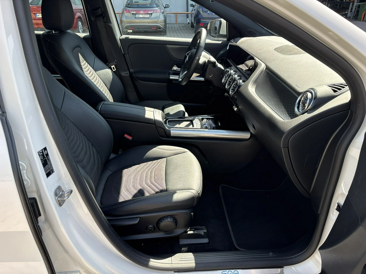 Mercedes EQA - Zdjęcie 18