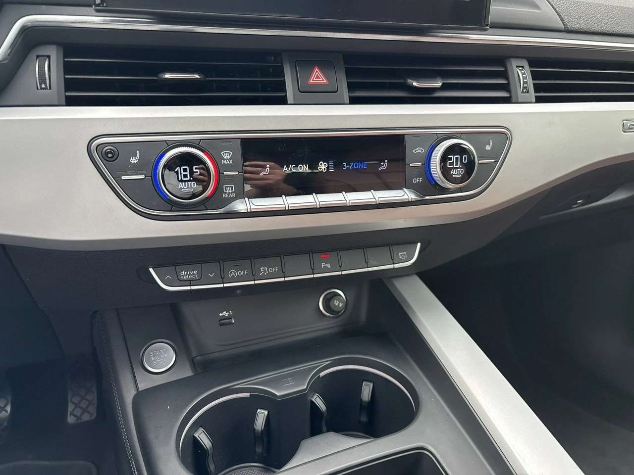 Audi A4 - Zdjęcie 25