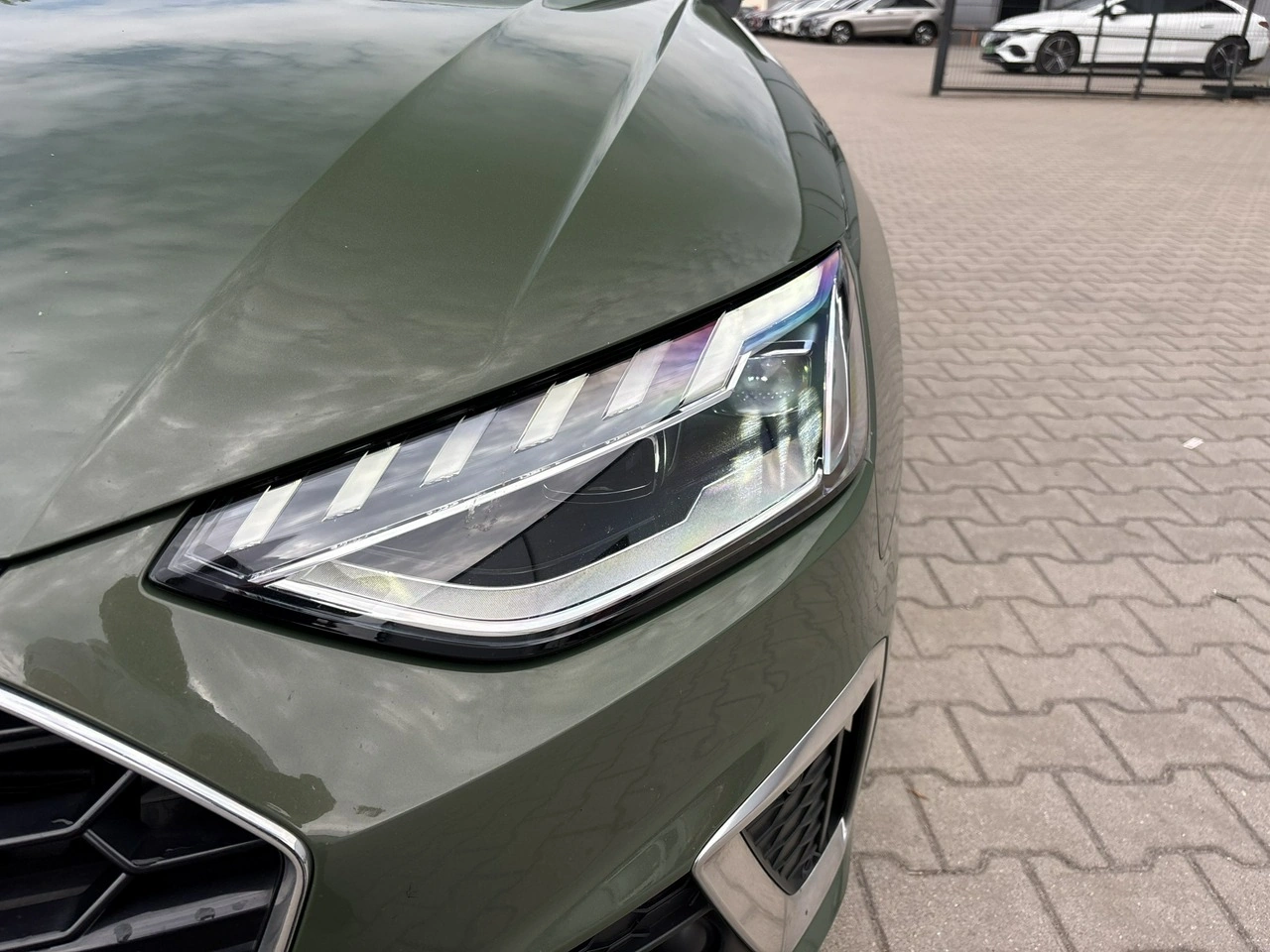 Audi A4 - Zdjęcie 8