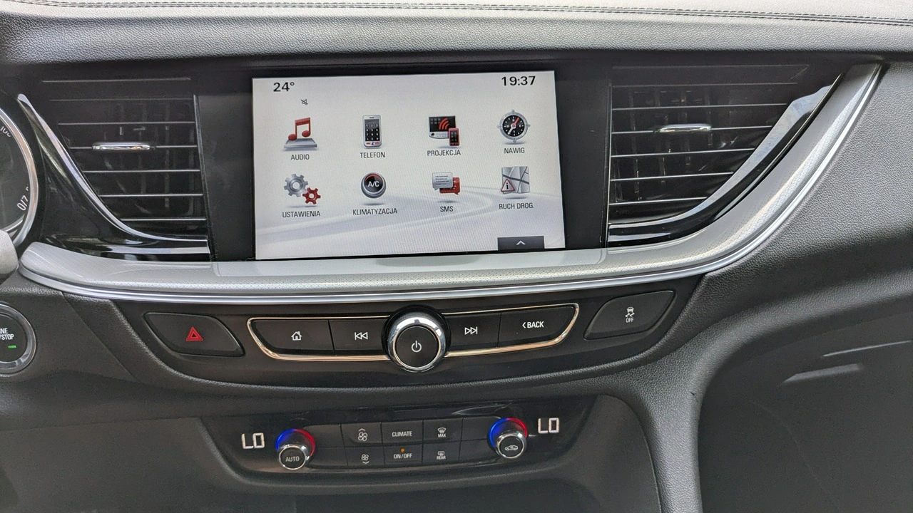 Opel Insignia - Zdjęcie 24