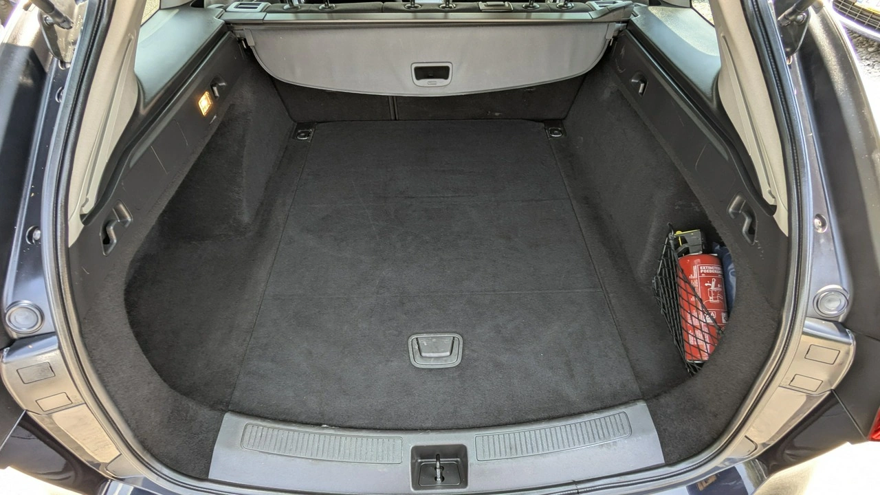 Opel Insignia - Zdjęcie 33