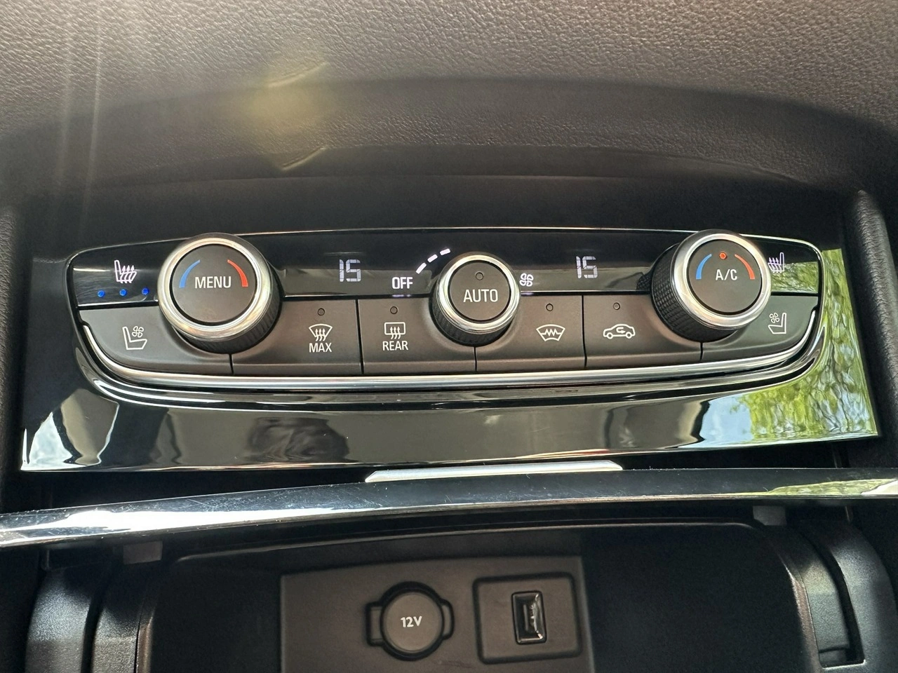 Opel Grandland X - Zdjęcie 14