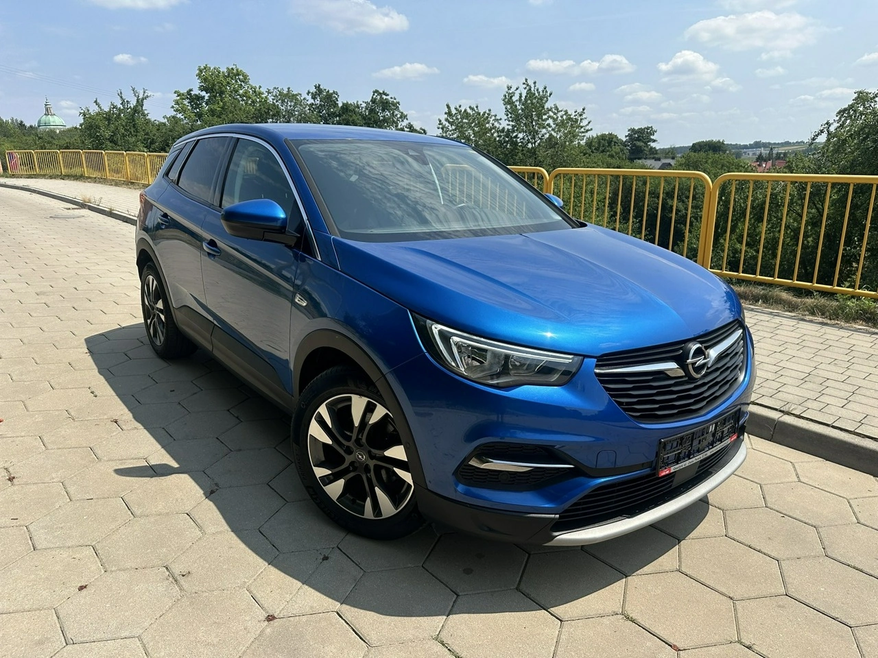 Opel Grandland X - Główne zdjęcie