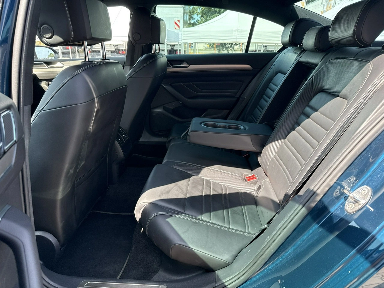 Volkswagen Passat - Zdjęcie 14