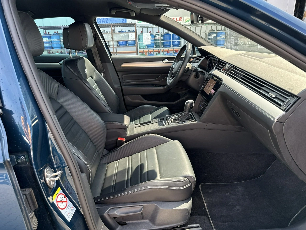 Volkswagen Passat - Zdjęcie 19