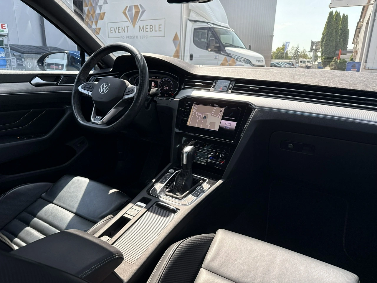 Volkswagen Passat - Zdjęcie 20
