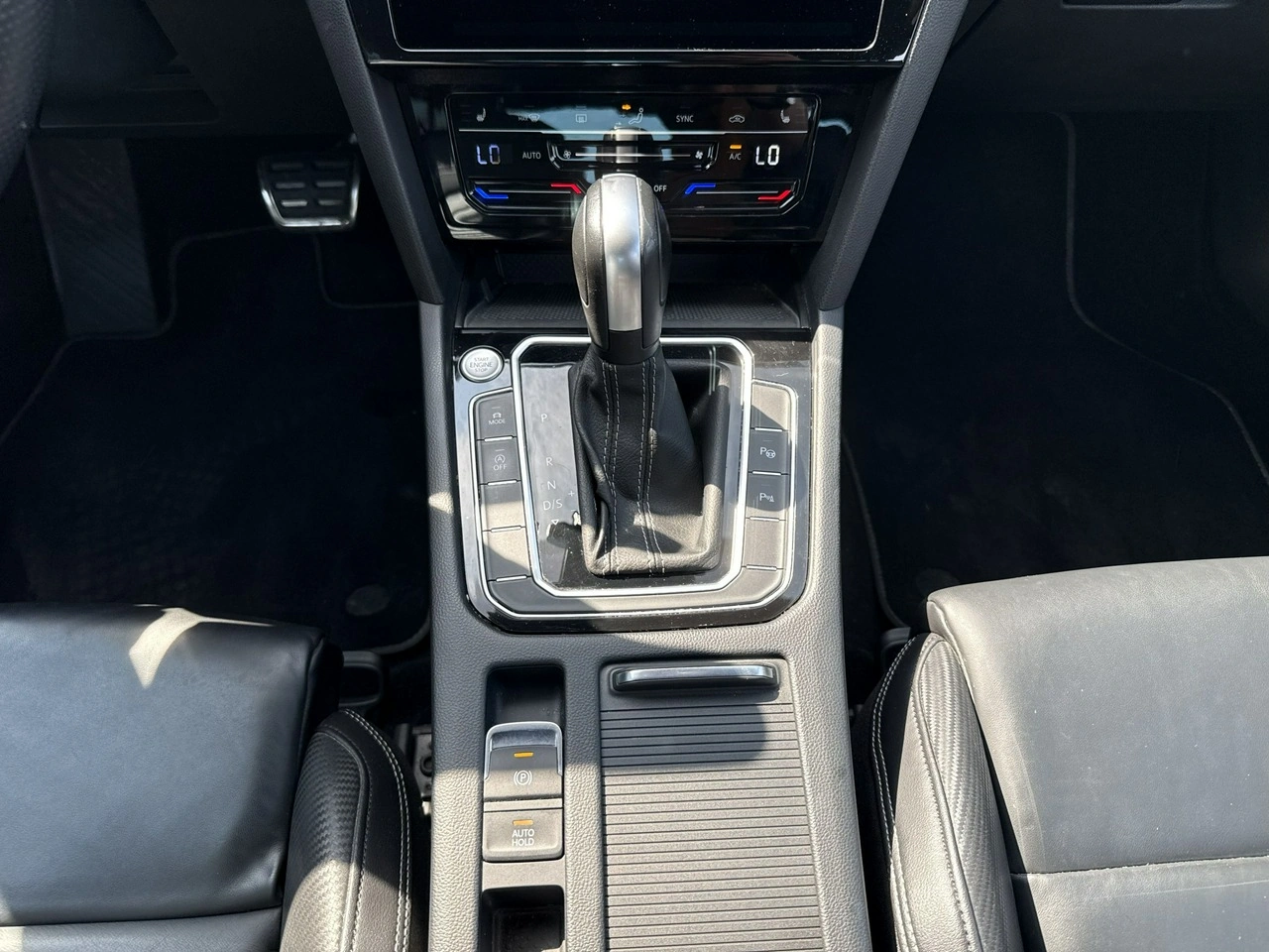 Volkswagen Passat - Zdjęcie 23