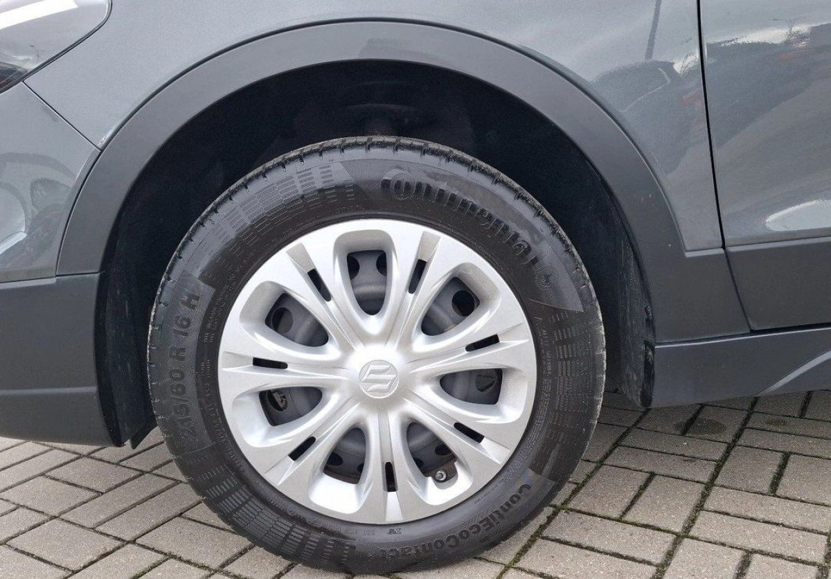 Suzuki SX4 S-Cross - Zdjęcie 13