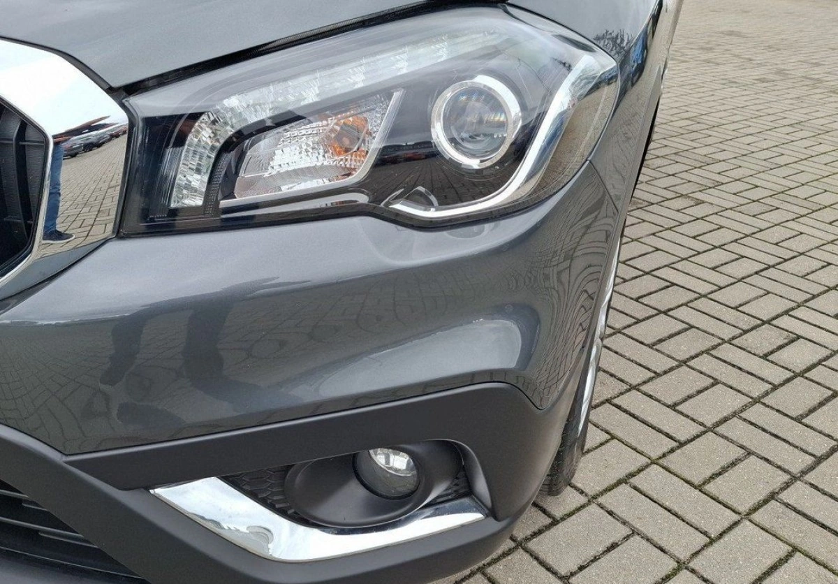 Suzuki SX4 S-Cross - Zdjęcie 16