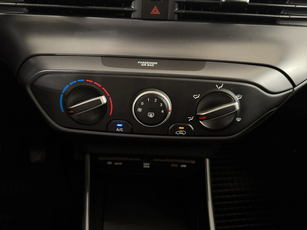 Hyundai i20 - Zdjęcie 22