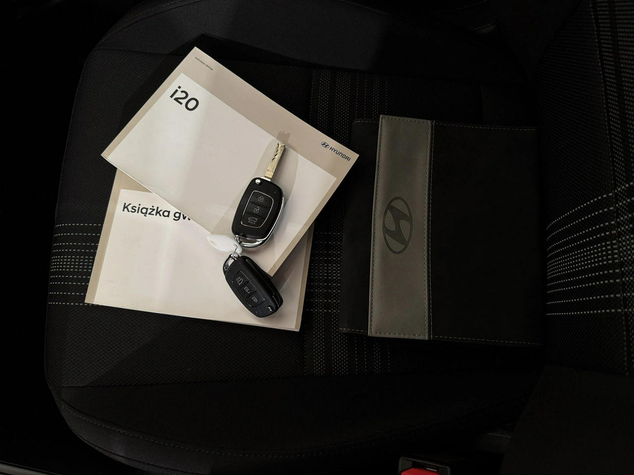 Hyundai i20 - Zdjęcie 24