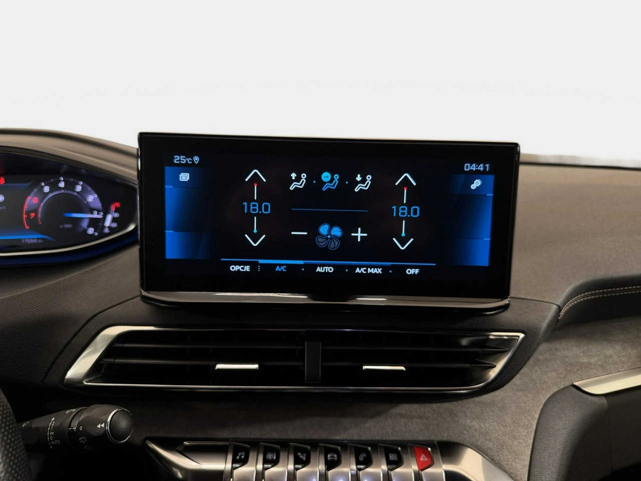 Peugeot 3008 - Zdjęcie 24