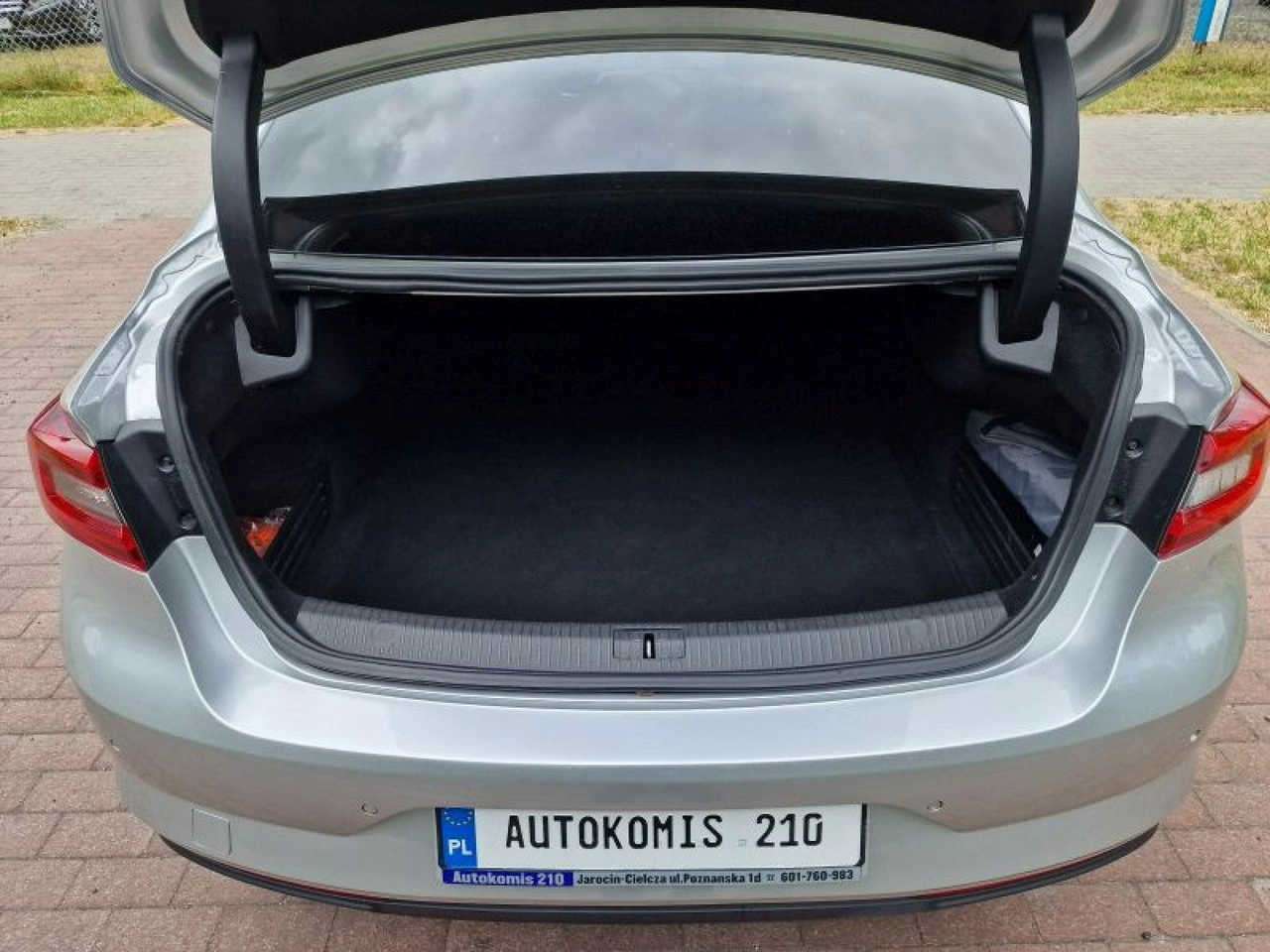 Renault Talisman - Zdjęcie 21