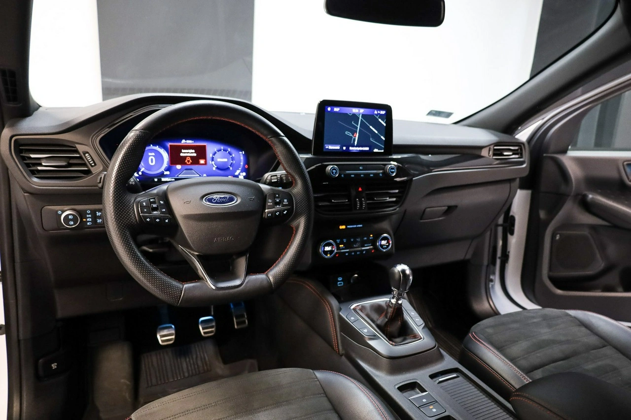Ford Kuga - Zdjęcie 11