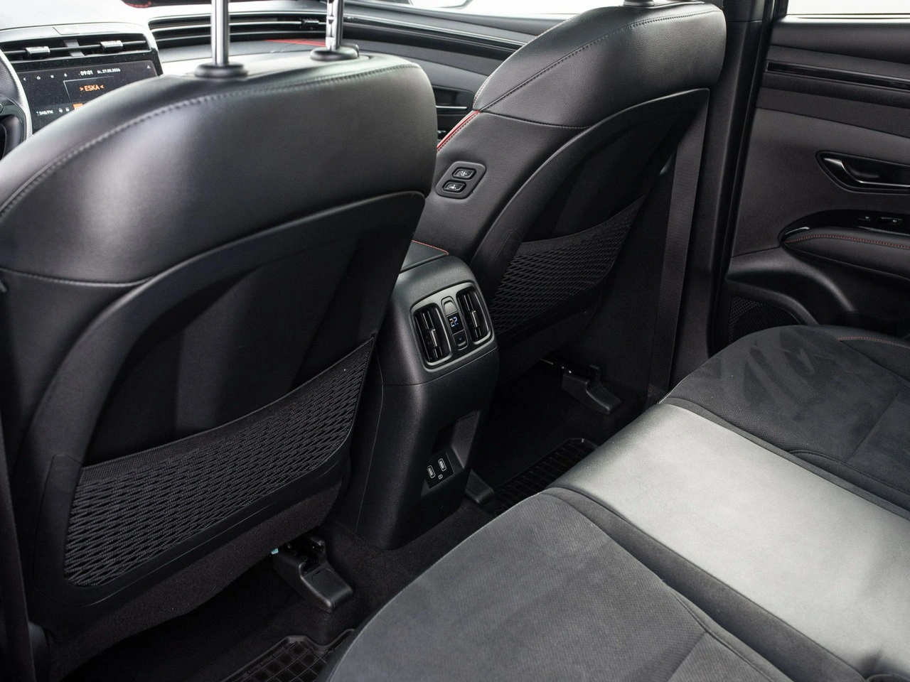 Hyundai Tucson - Zdjęcie 18