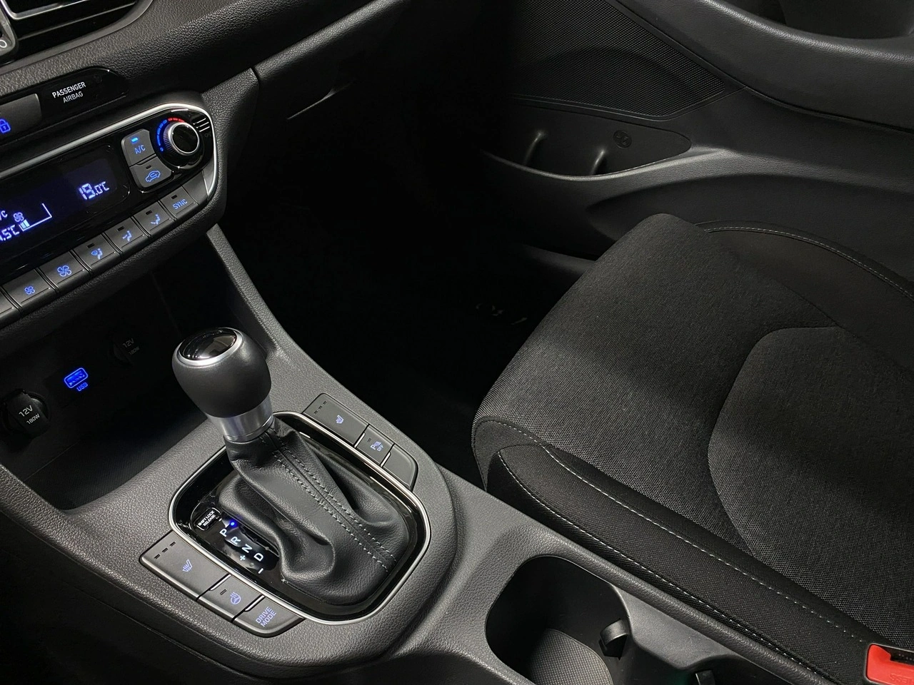 Hyundai i30 - Zdjęcie 30