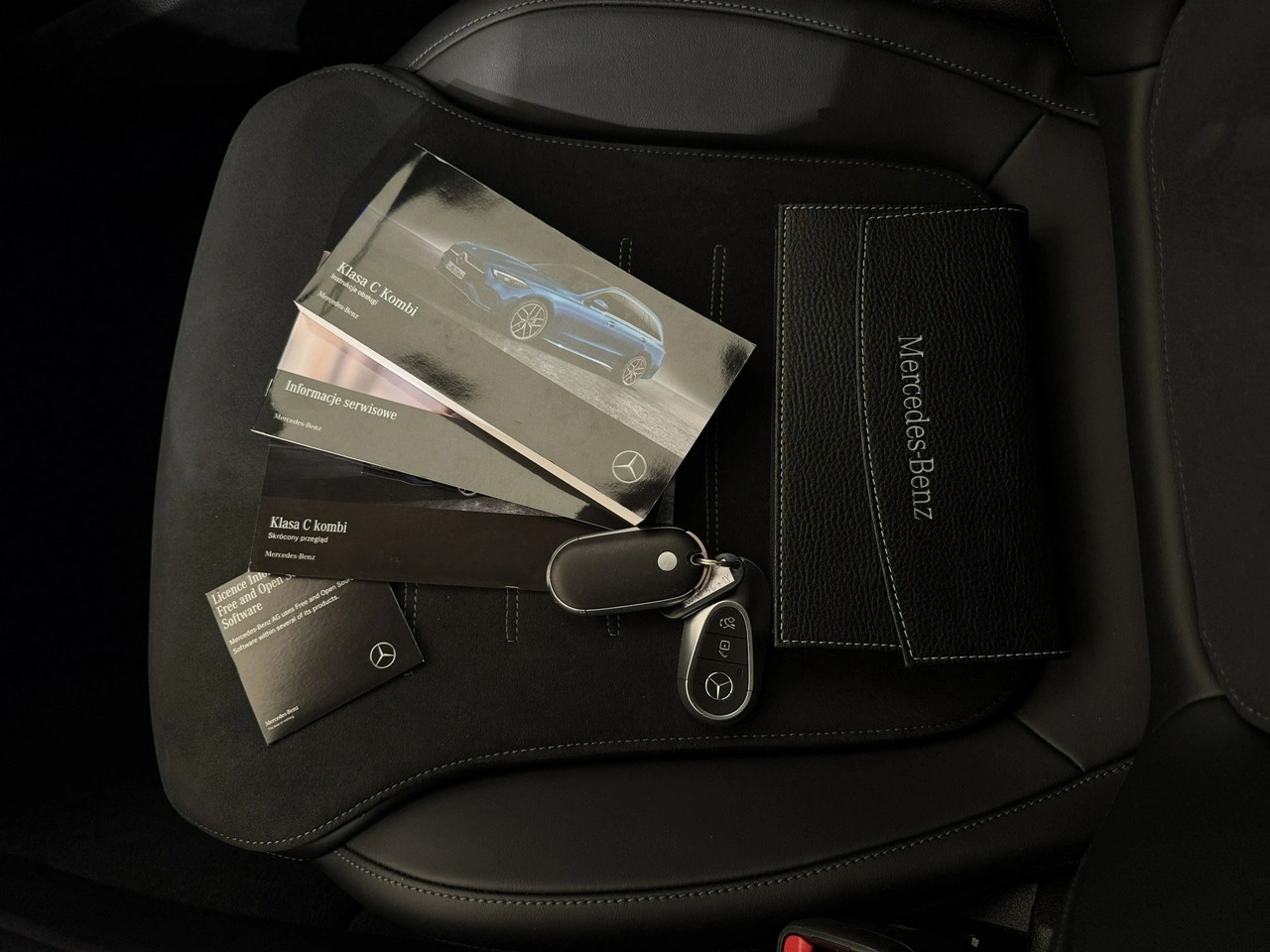 Mercedes C 200 - Zdjęcie 33