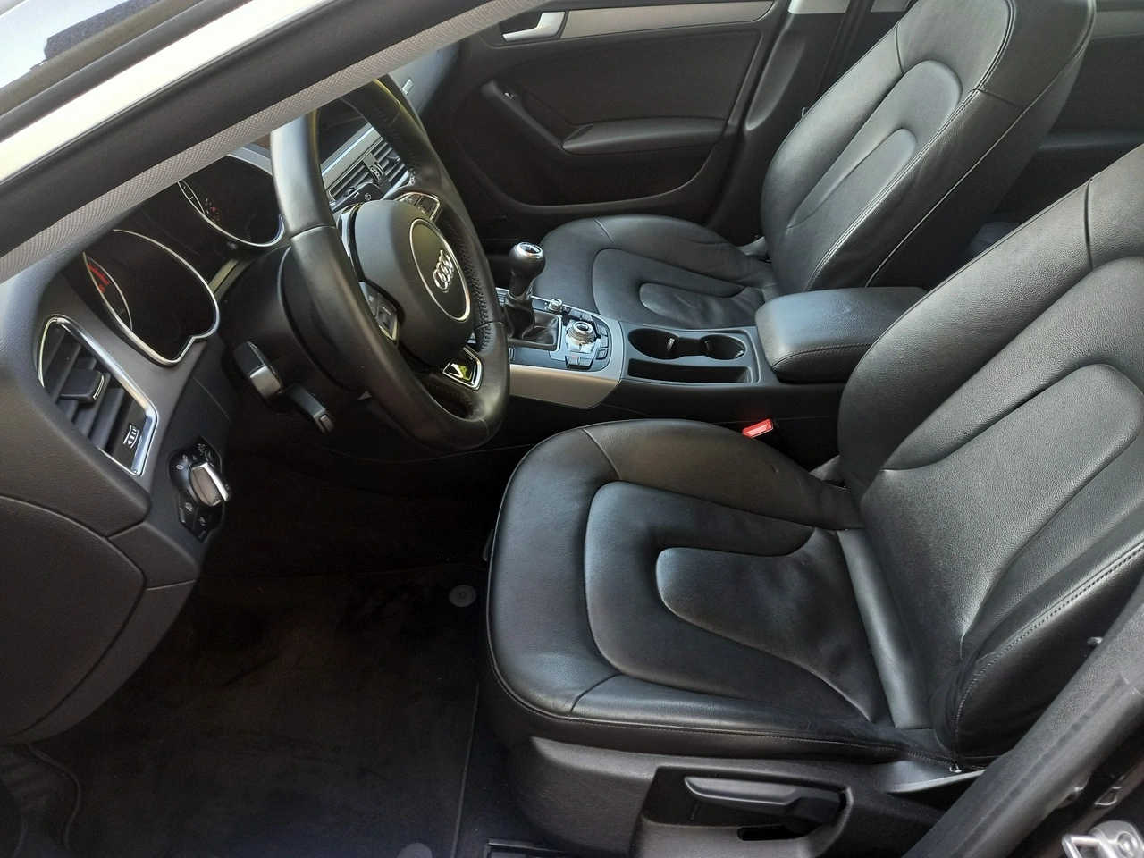 Audi A5 - Zdjęcie 32