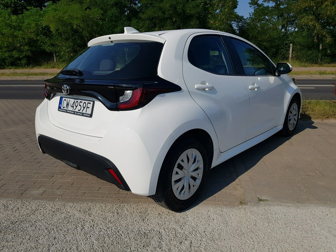Toyota Yaris - Zdjęcie 4