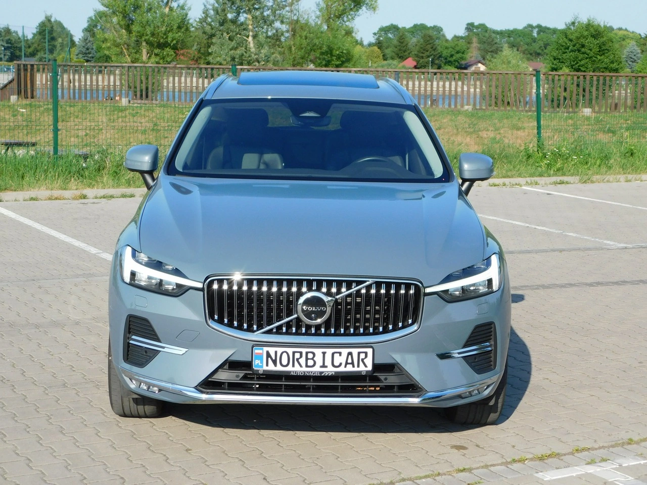 Volvo XC 60 - Zdjęcie 1