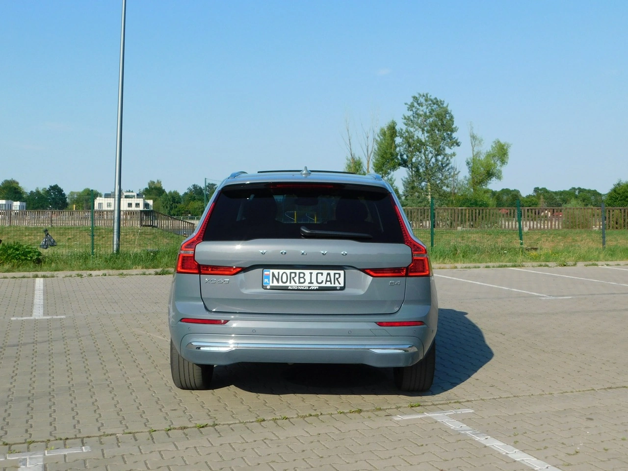Volvo XC 60 - Zdjęcie 4
