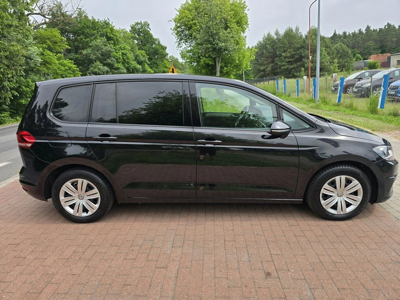 Volkswagen Touran - Zdjęcie 11