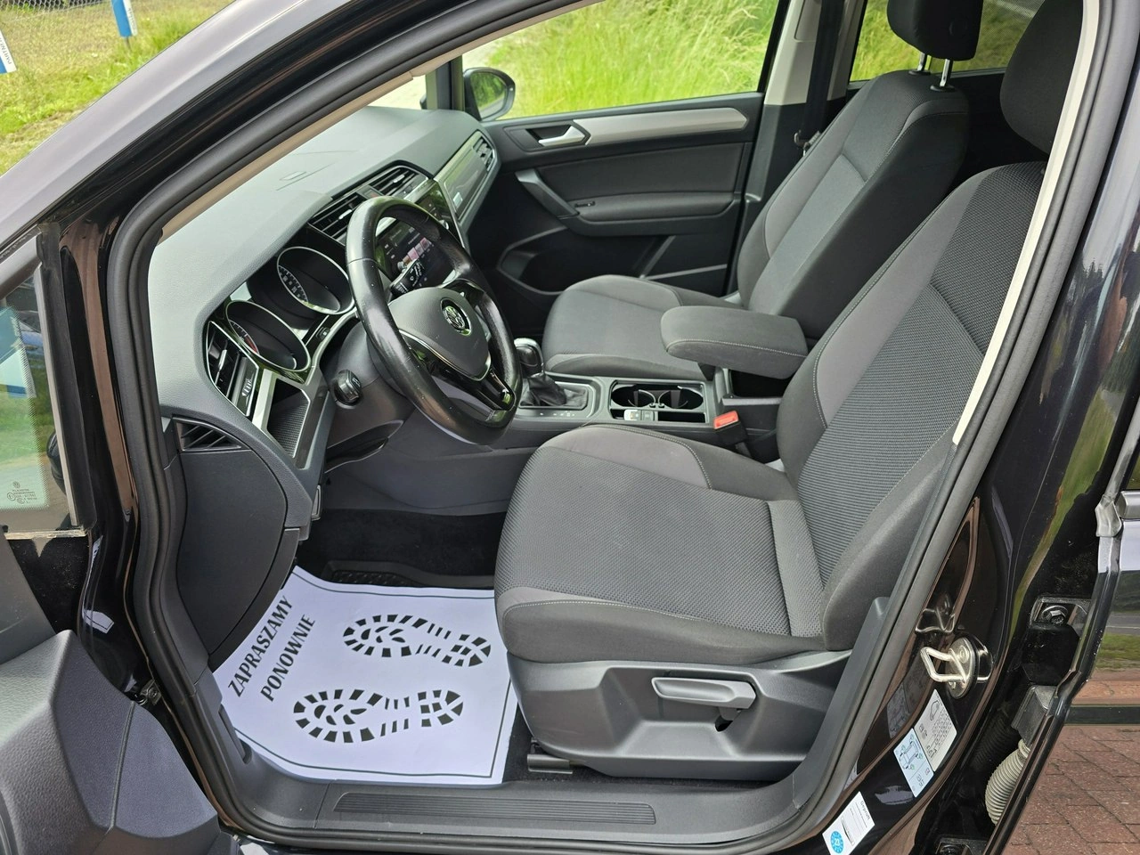 Volkswagen Touran - Zdjęcie 17