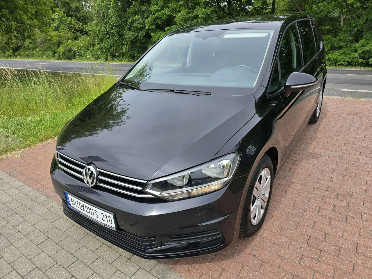 Volkswagen Touran - Zdjęcie 1