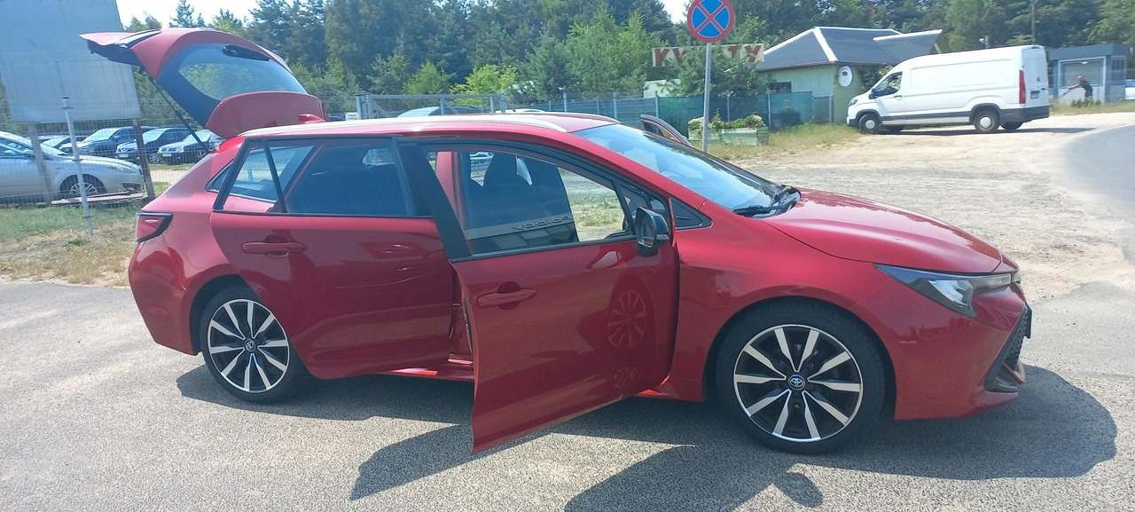 Toyota Corolla - Zdjęcie 17