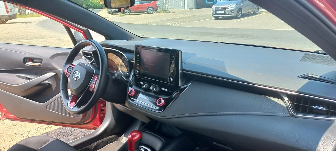 Toyota Corolla - Zdjęcie 4