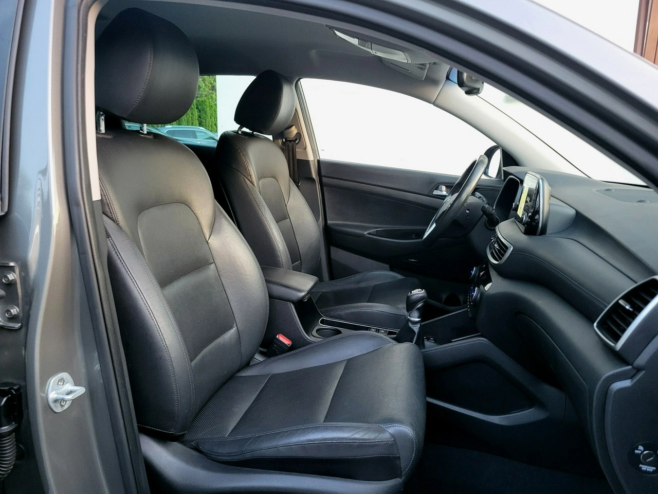 Hyundai Tucson - Zdjęcie 12