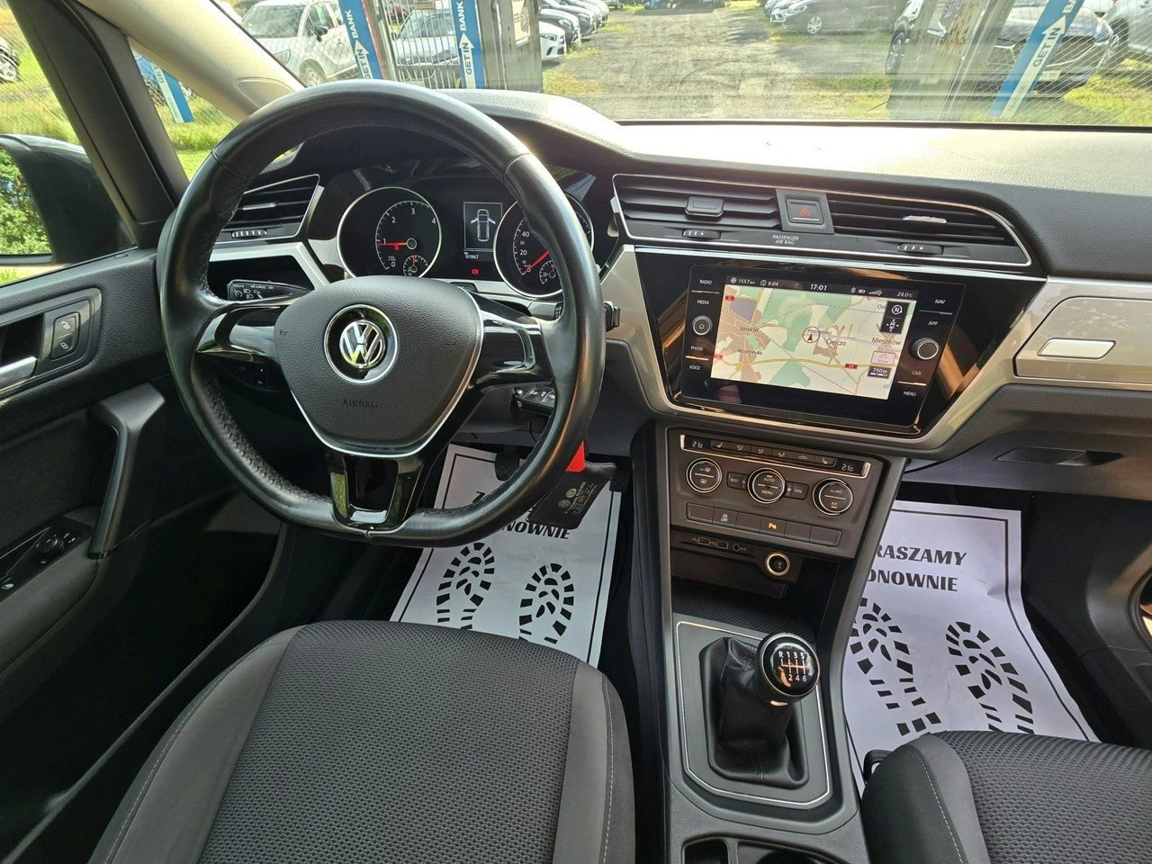 Volkswagen Touran - Zdjęcie 20