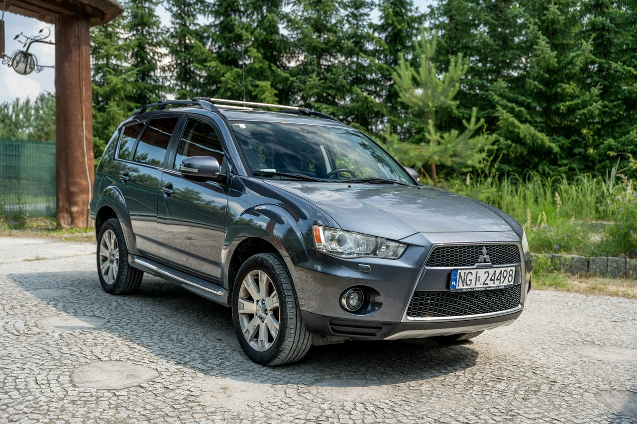 Mitsubishi Outlander - Zdjęcie 9