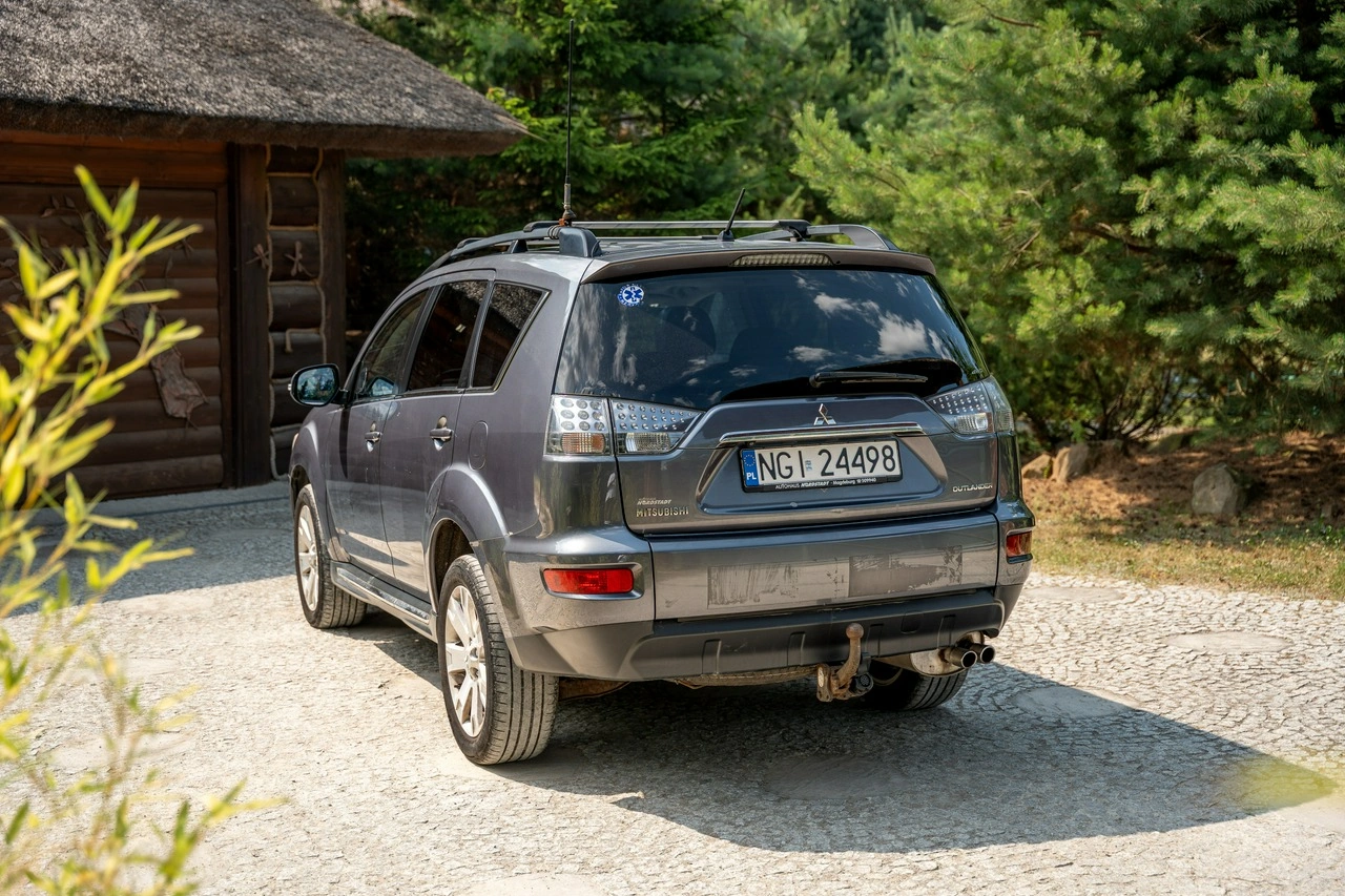 Mitsubishi Outlander - Zdjęcie 1
