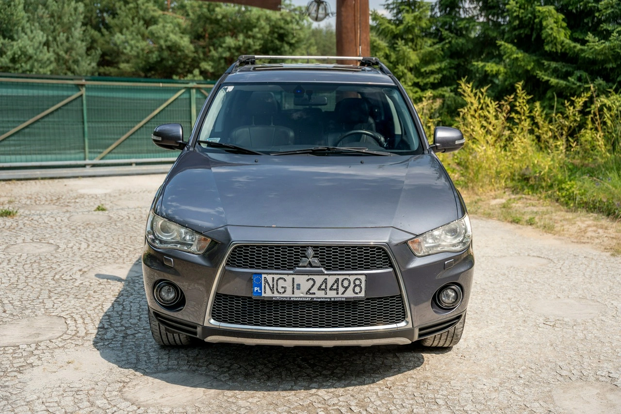 Mitsubishi Outlander - Zdjęcie 4