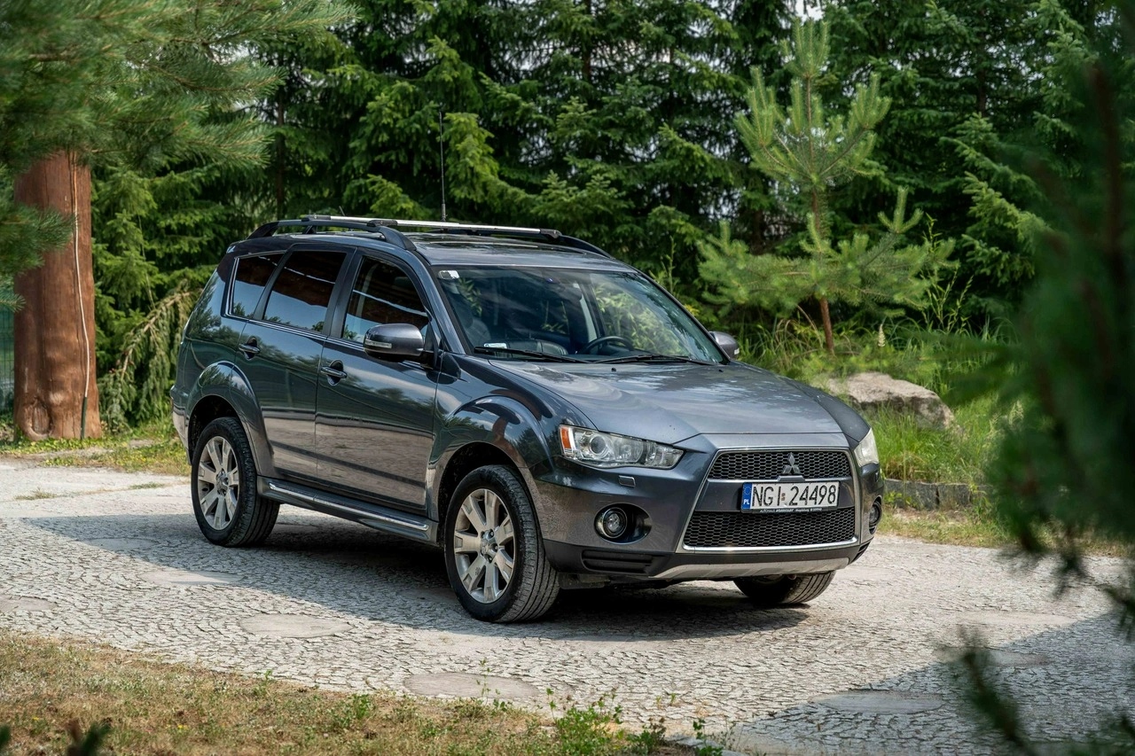 Mitsubishi Outlander - Główne zdjęcie