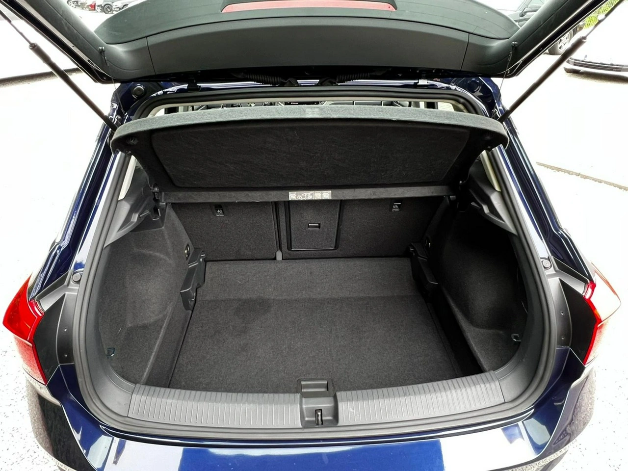 Volkswagen T-Roc - Zdjęcie 5