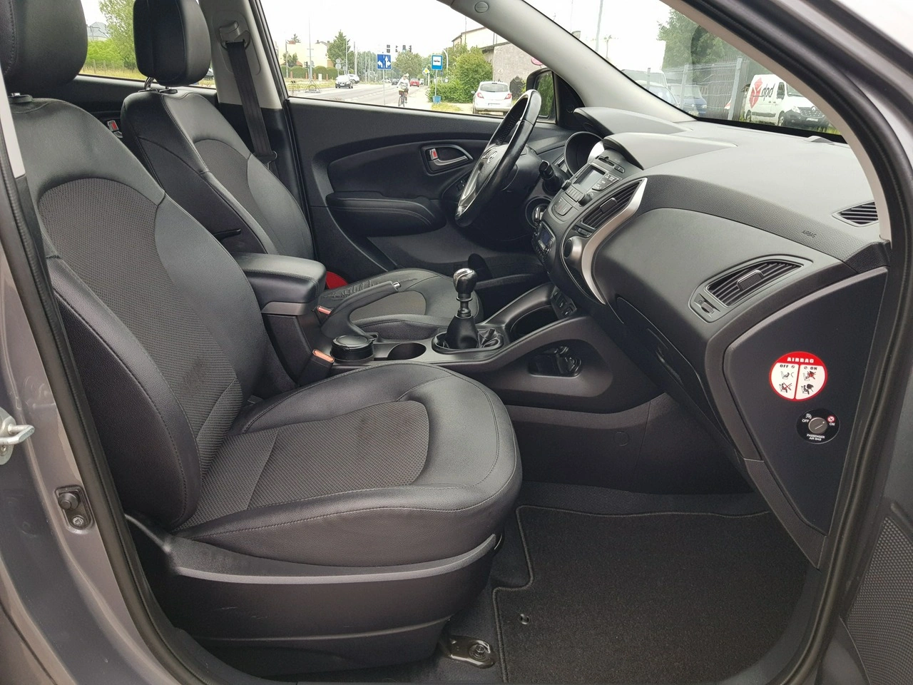 Hyundai ix35 - Zdjęcie 16