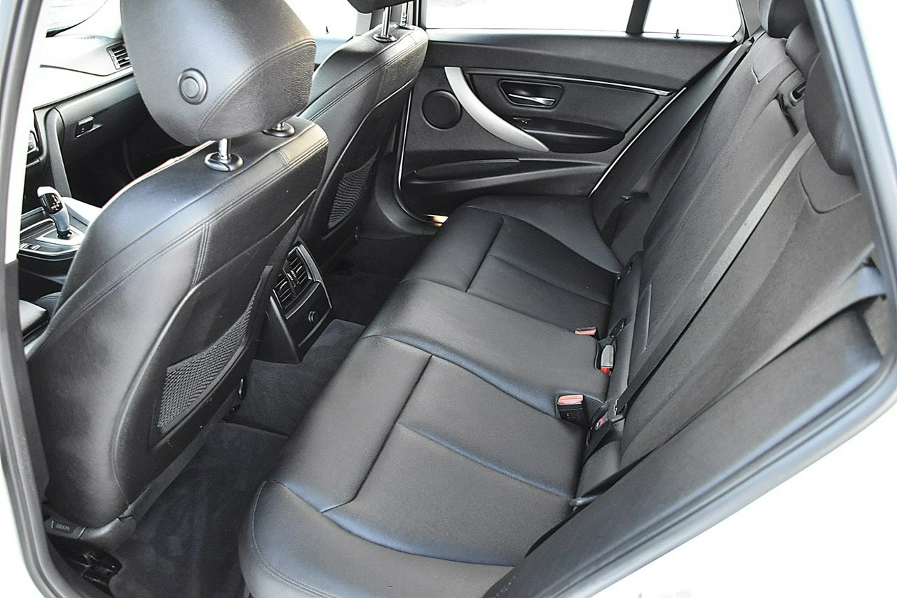 BMW 320 - Zdjęcie 12