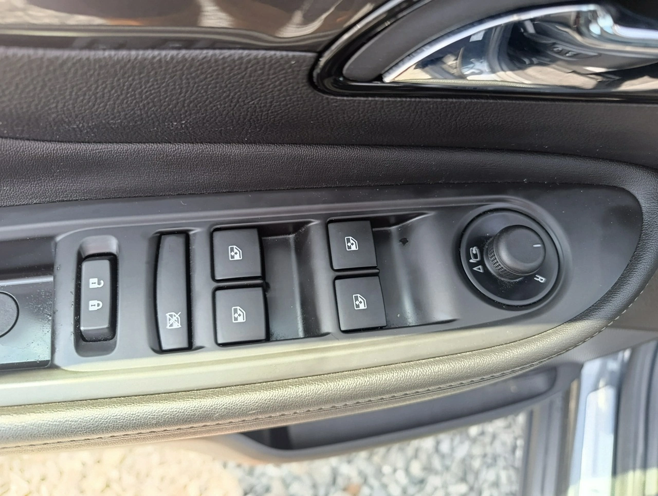 Opel Mokka X - Zdjęcie 14
