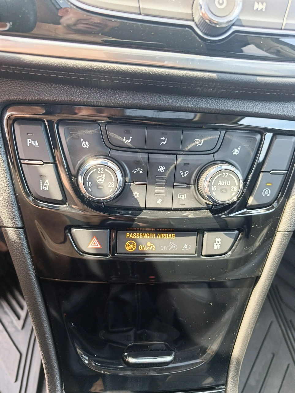 Opel Mokka X - Zdjęcie 18