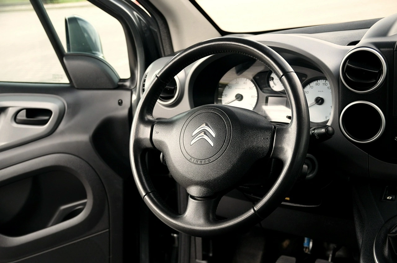 Citroën Berlingo - Zdjęcie 17