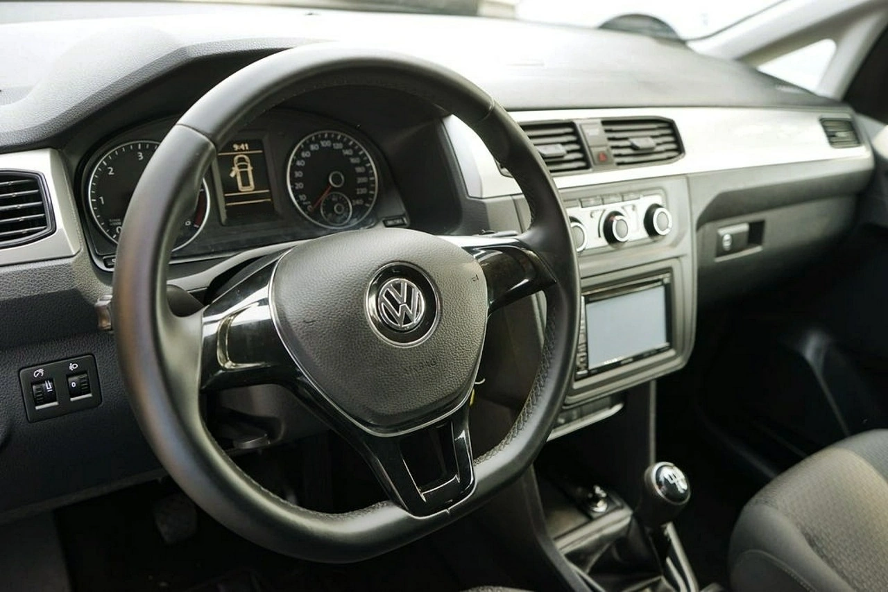 Volkswagen Caddy - Zdjęcie 18